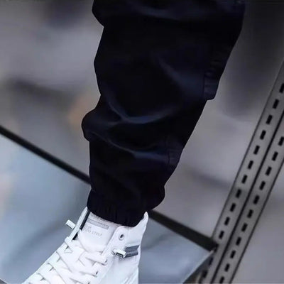 Leonard™ | Sporty elegance for every moment
