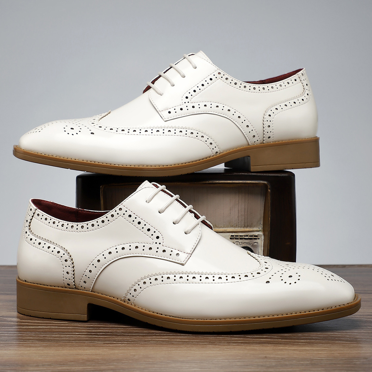Cambridge™ | Leather Brogue Shoes
