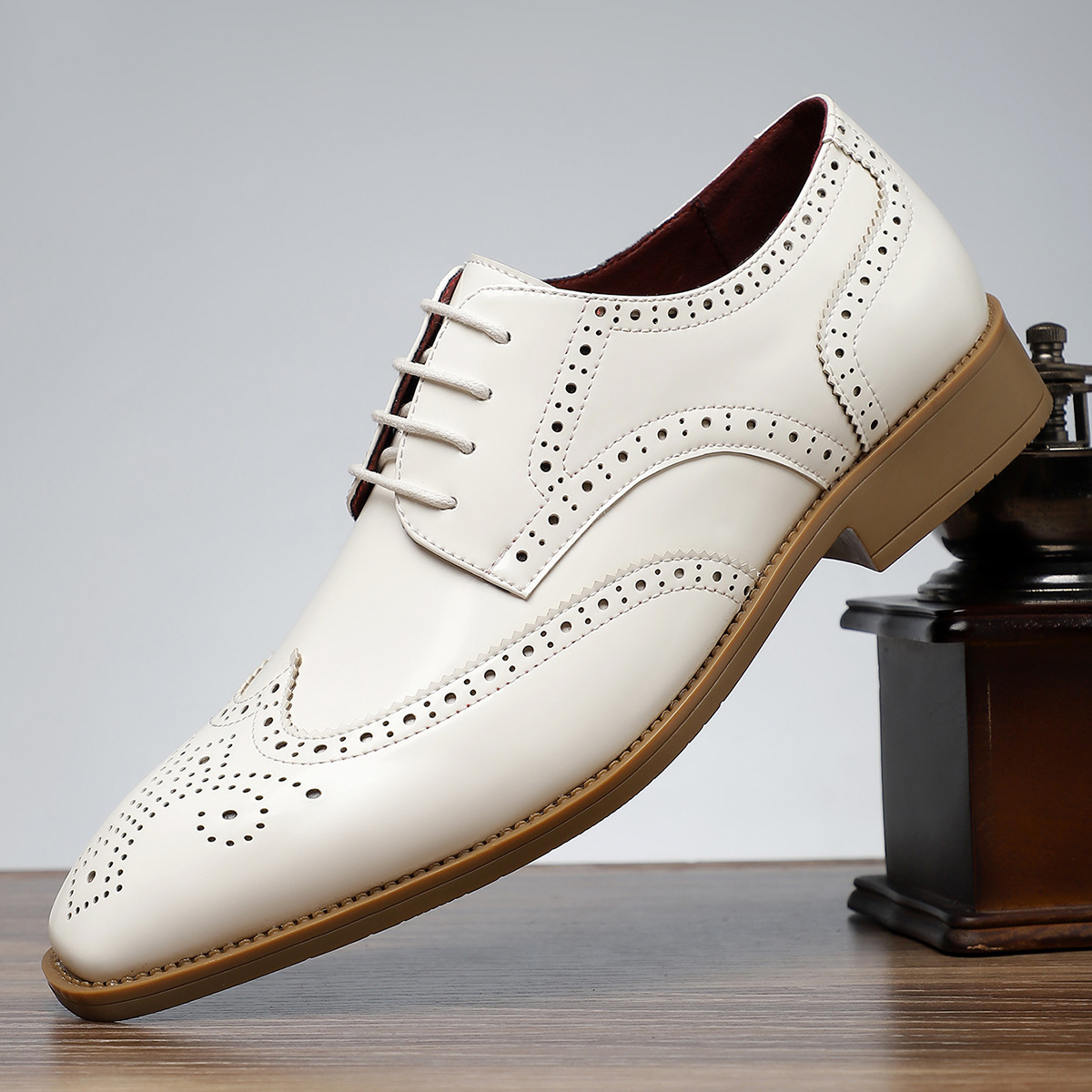 Cambridge™ | Leather Brogue Shoes